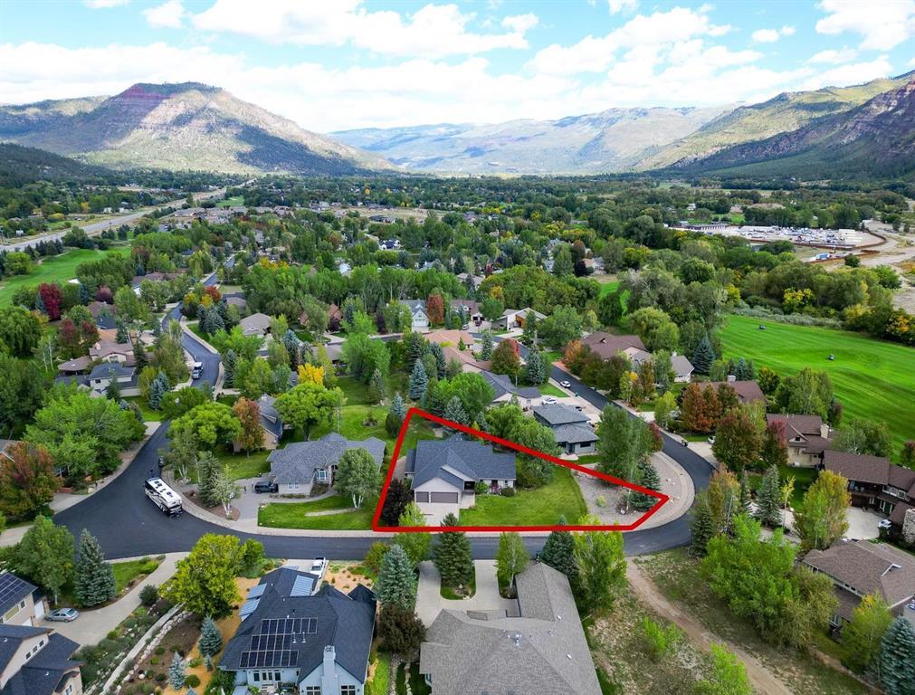 Durango, Colorado, 81301, United States, 3 Bedrooms Bedrooms, ,2 BathroomsBathrooms,Residential,For Sale,1989525