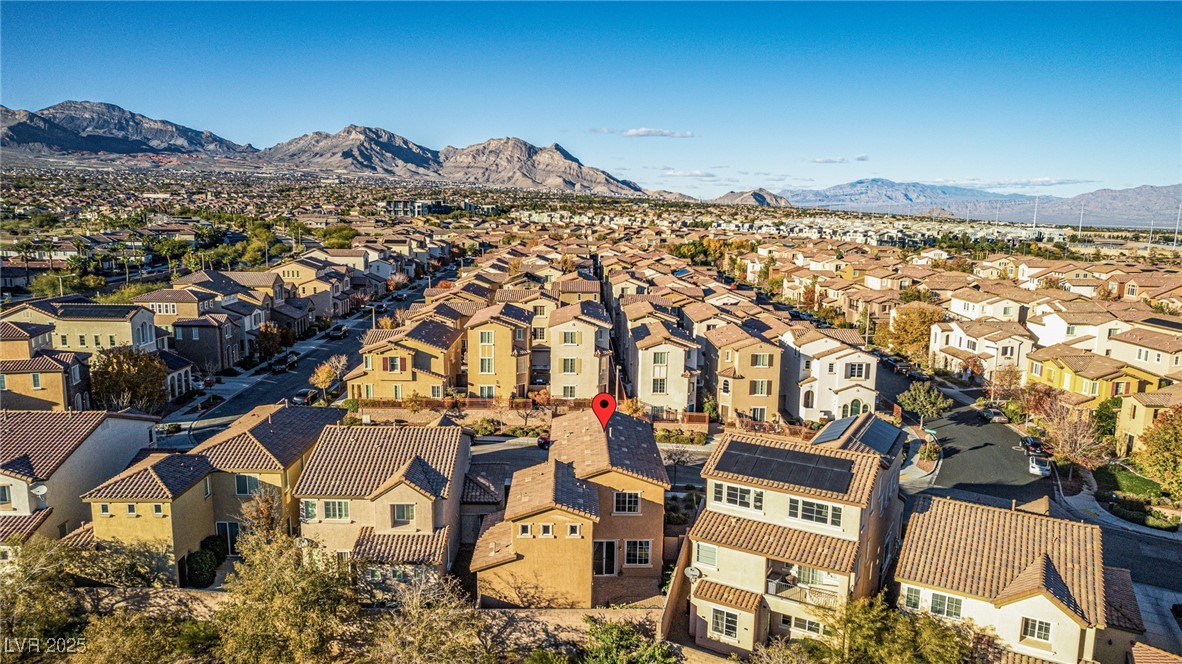 Las Vegas, Nevada, 89135, United States, 3 Bedrooms Bedrooms, ,3 BathroomsBathrooms,Residential,For Sale,2003378