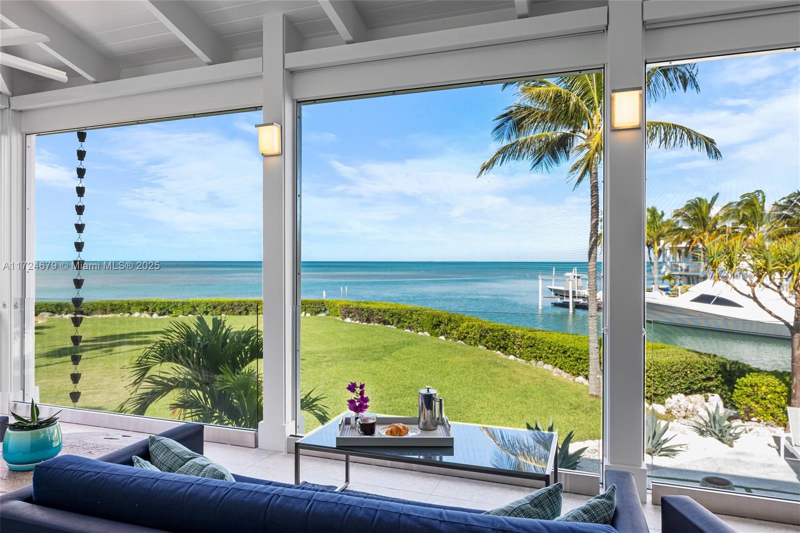 Islamorada, Florida, 33036, United States, 6 Bedrooms Bedrooms, ,4 BathroomsBathrooms,Residential,For Sale,1932543