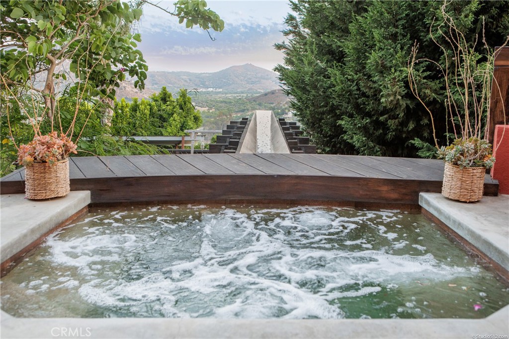 Escondido, California, 92025, United States, 4 Bedrooms Bedrooms, ,3 BathroomsBathrooms,Residential,For Sale,1994809