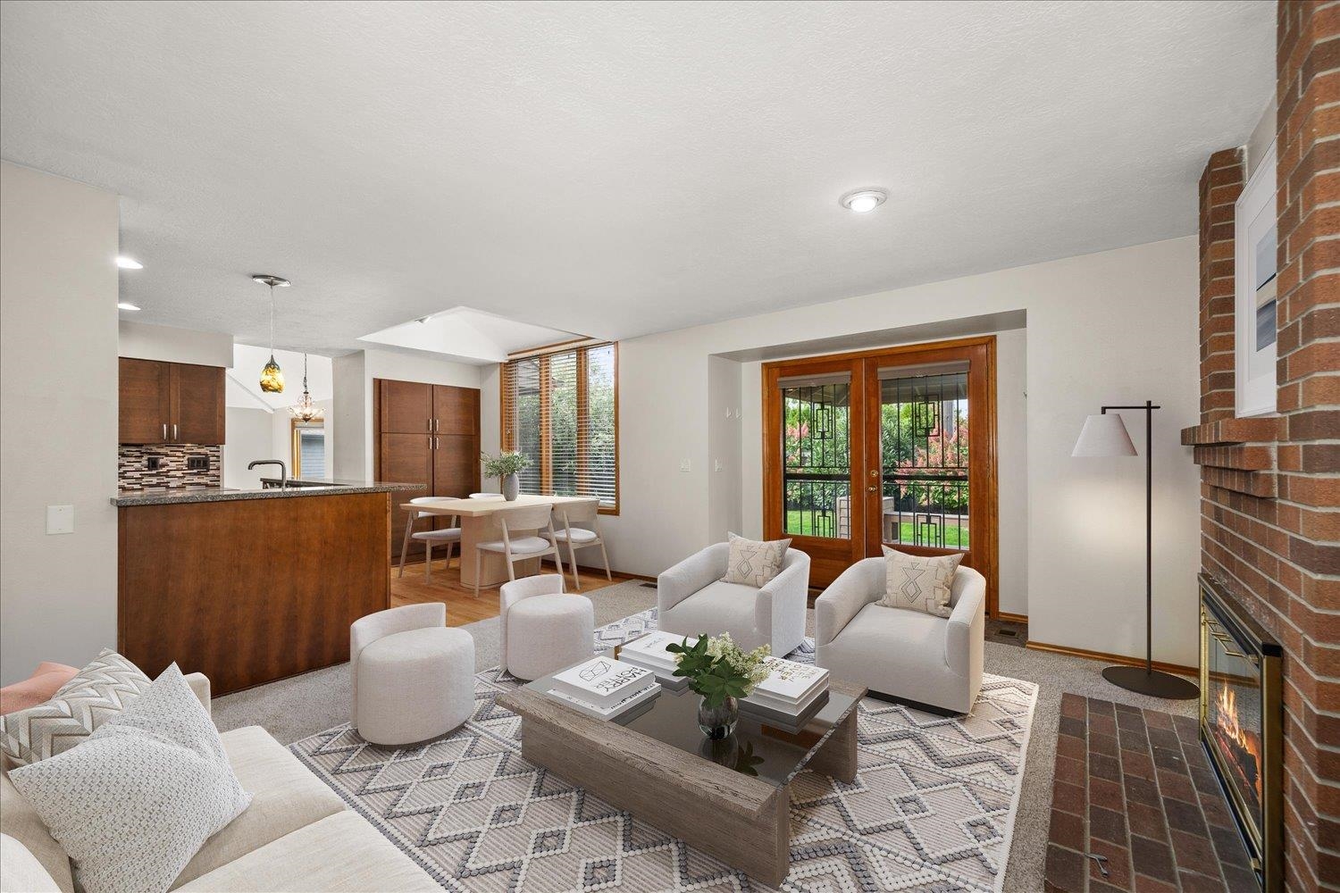 Spokane, Washington, 99203, United States, 3 Bedrooms Bedrooms, ,3 BathroomsBathrooms,Residential,For Sale,1978523