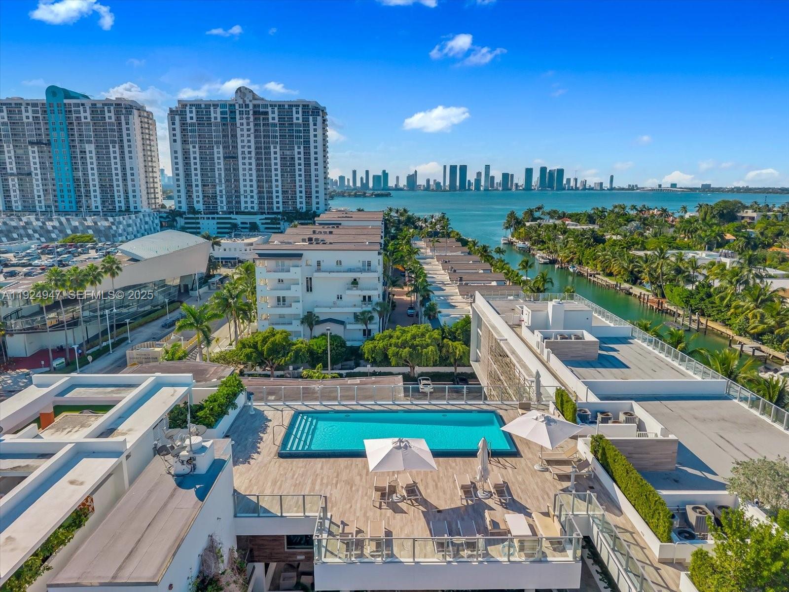 Miami Beach, Florida, 33139, United States, 3 Bedrooms Bedrooms, ,4 BathroomsBathrooms,Residential,For Sale,2003105