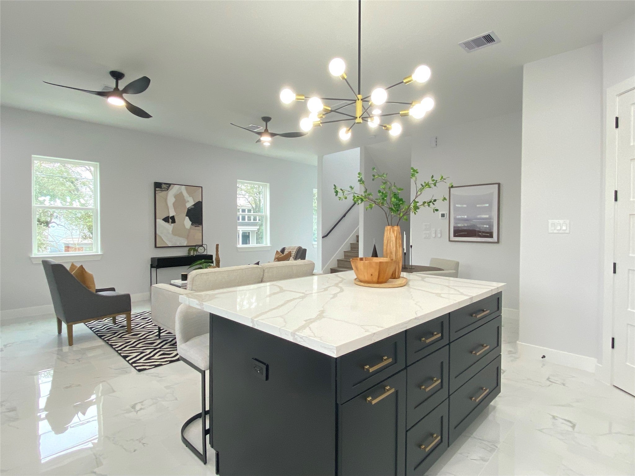 1102 36th Street, Galveston, Texas, 77550, United States, 3 Bedrooms Bedrooms, ,4 BathroomsBathrooms,Residential,For Sale,1102 36th Street,1539890