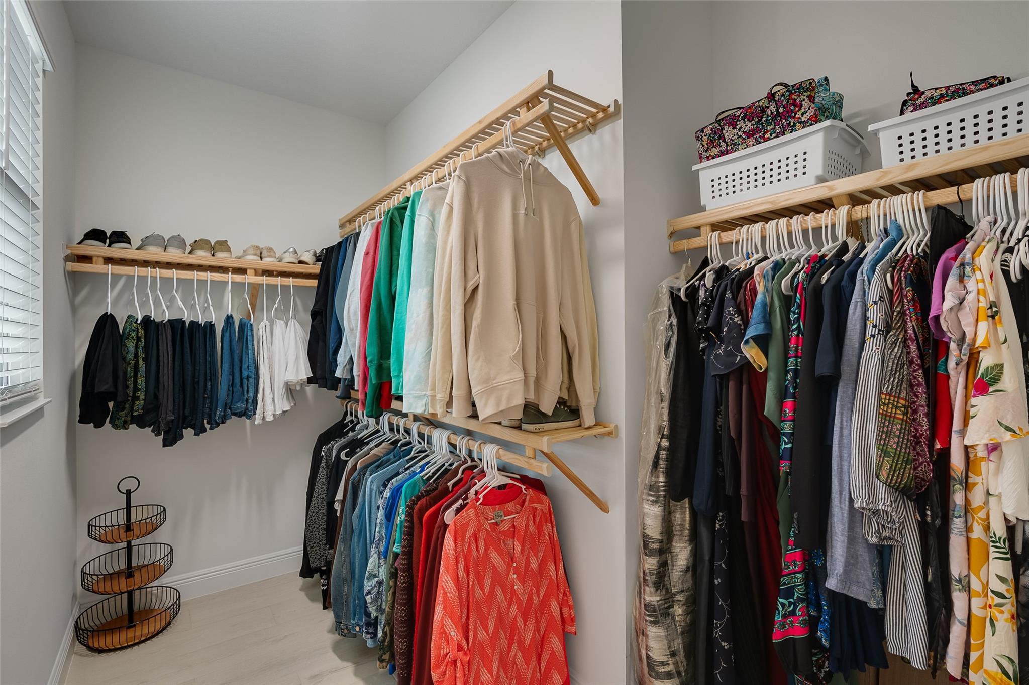 Vero Beach, Florida, 32967, United States, 4 Bedrooms Bedrooms, ,3 BathroomsBathrooms,Residential,For Sale,1668388