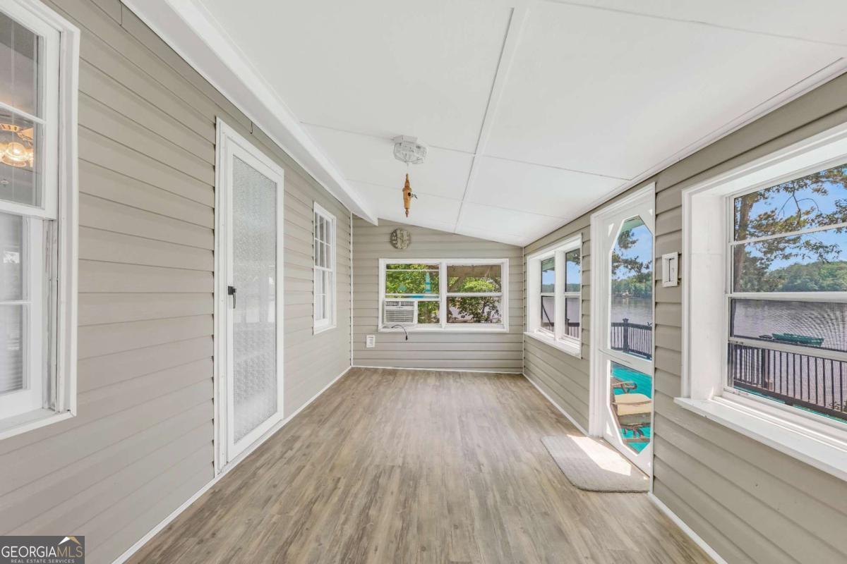 Jackson, Georgia, 30233, United States, 3 Bedrooms Bedrooms, ,2 BathroomsBathrooms,Residential,For Sale,1981672