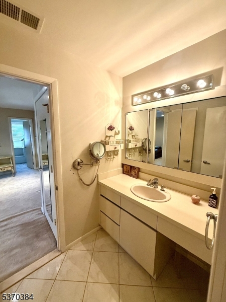 Springfield Twp., New Jersey, 07081, United States, 4 Bedrooms Bedrooms, ,4 BathroomsBathrooms,Residential,For Sale,1898567