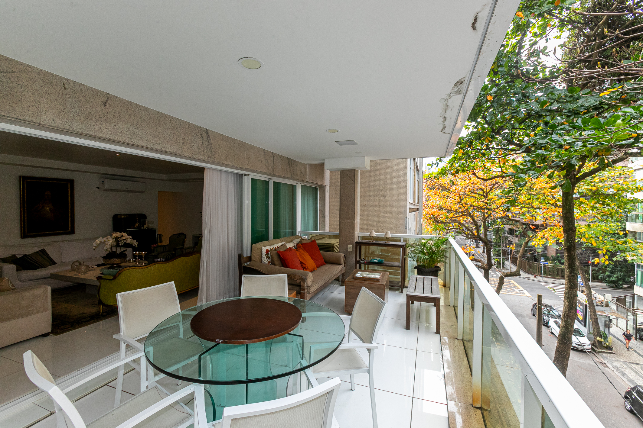  Apartment with a Balcony One Block from the Beach in Leblon - 物件實景