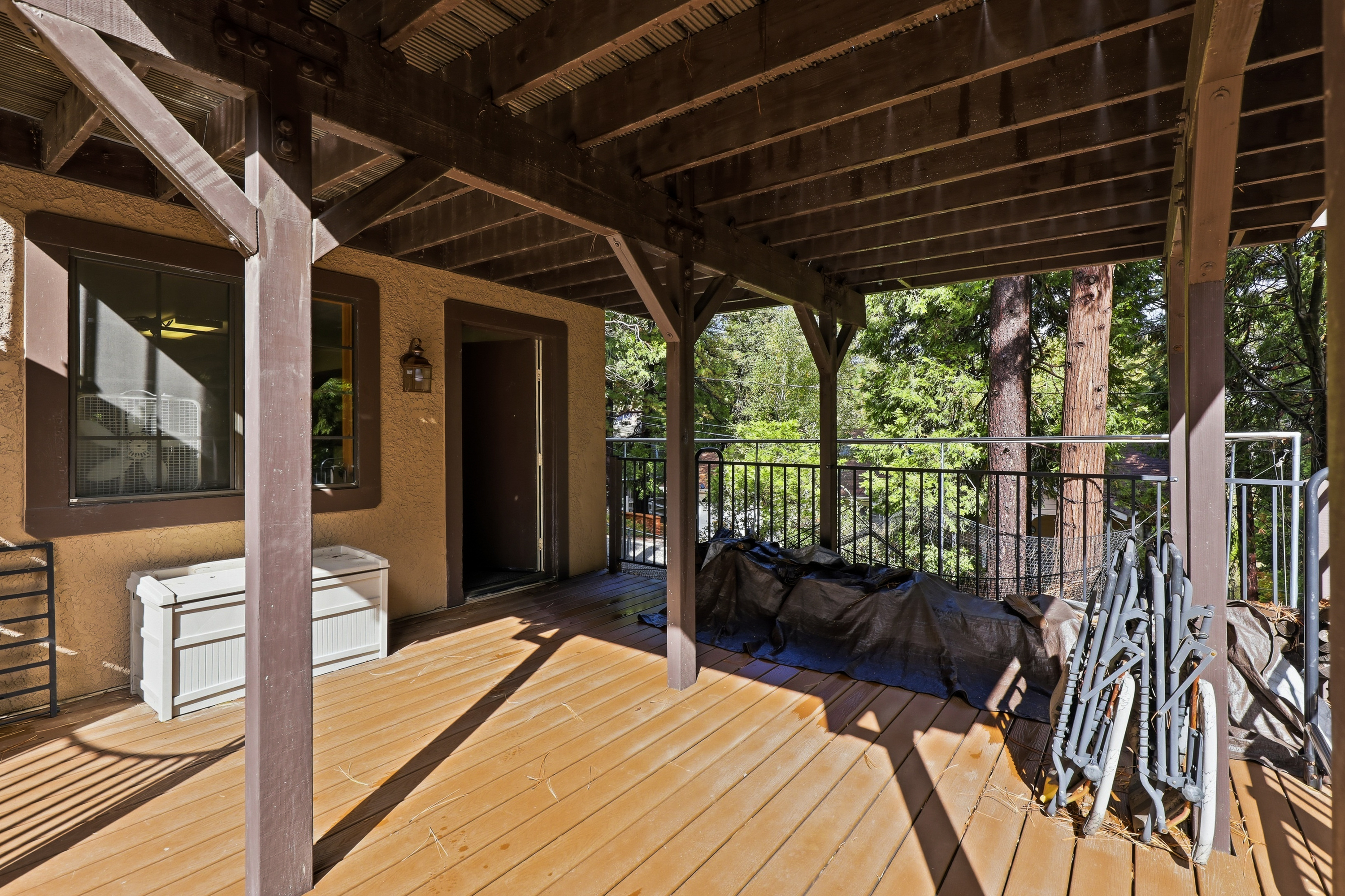  103 Pine Ridge Road, Crestline, CA 92325 - 物件實景