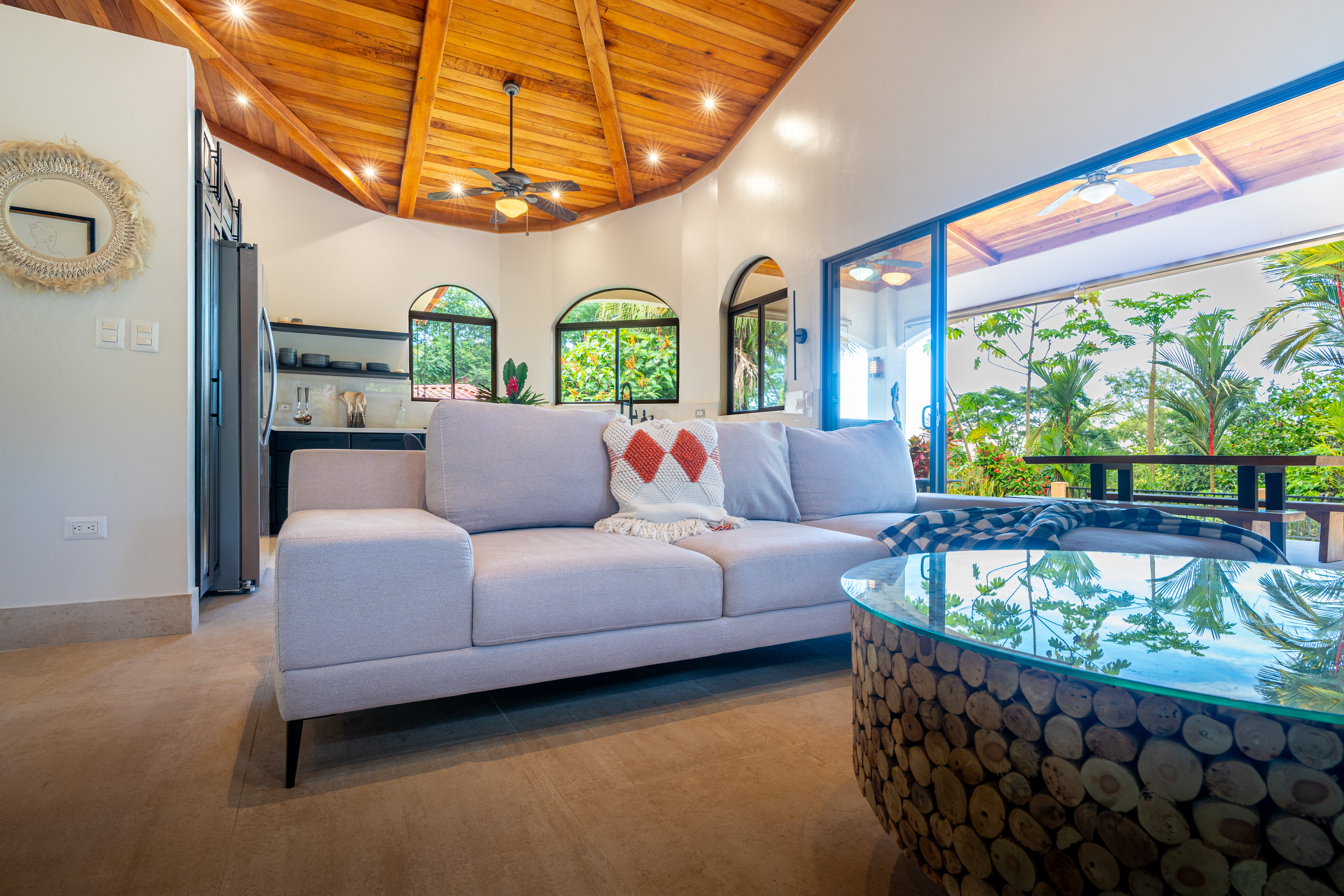 Ojochal, Puntarenas, 60504, CR, 3 Bedrooms Bedrooms, ,2 BathroomsBathrooms,Residential,For Sale,2003278