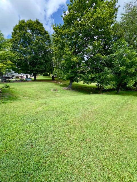 Albany, Kentucky, 42602, United States, 4 Bedrooms Bedrooms, ,2 BathroomsBathrooms,Residential,For Sale,1905722