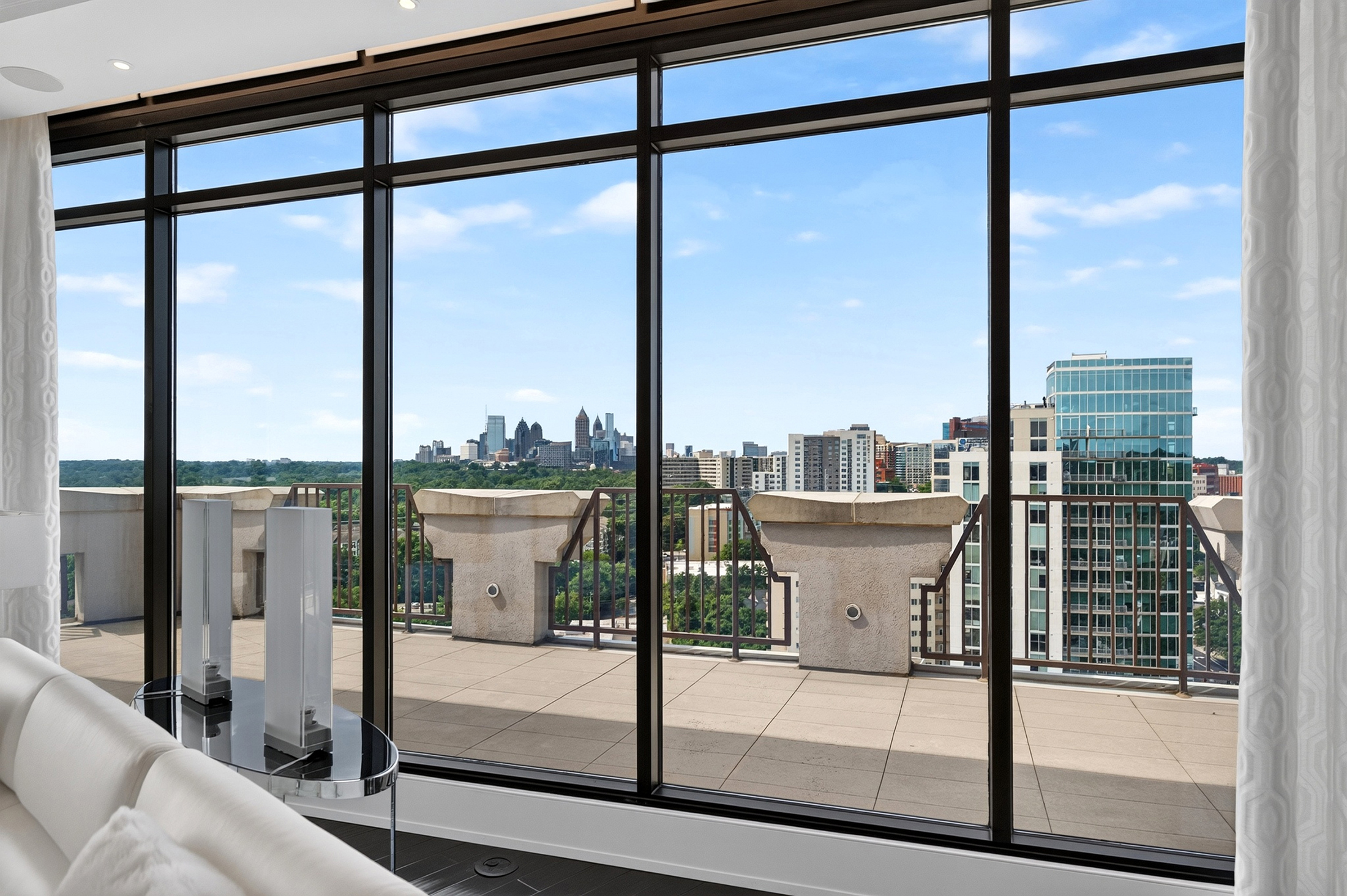  Extraordinary Penthouse with Skyline Views, Perfectly Situated on Peachtree - 物件實景