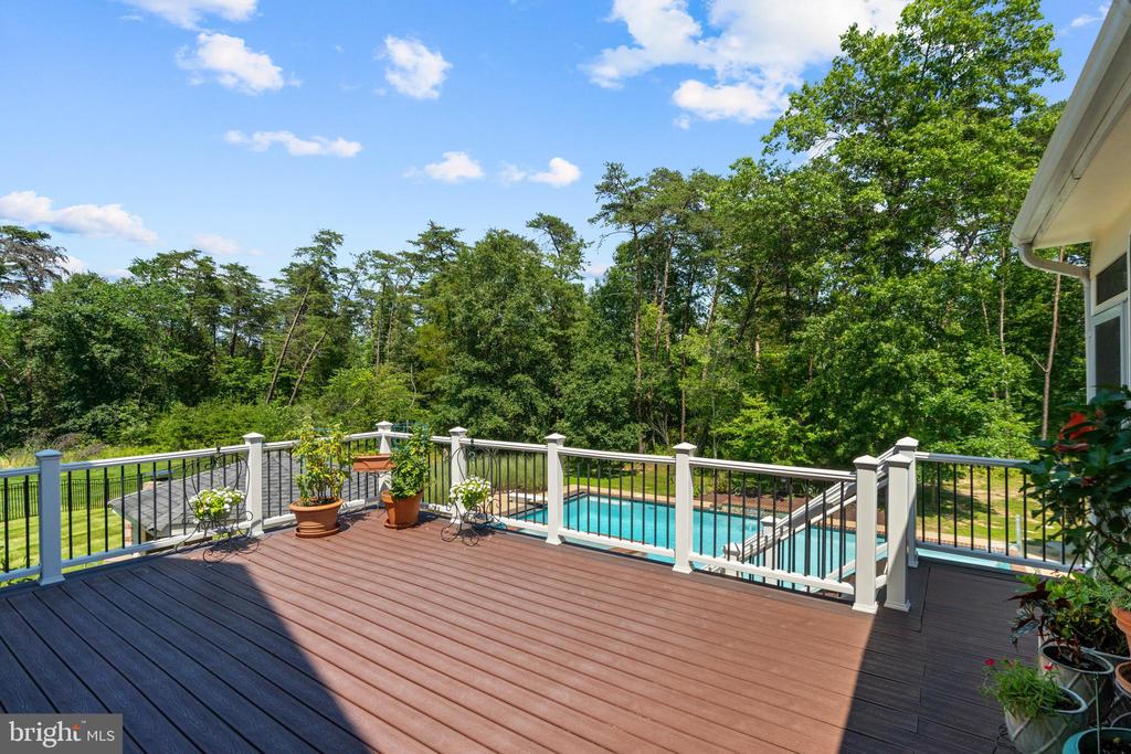 Broadlands, Virginia, 20148, United States, 5 Bedrooms Bedrooms, ,5 BathroomsBathrooms,Residential,For Sale,1977540