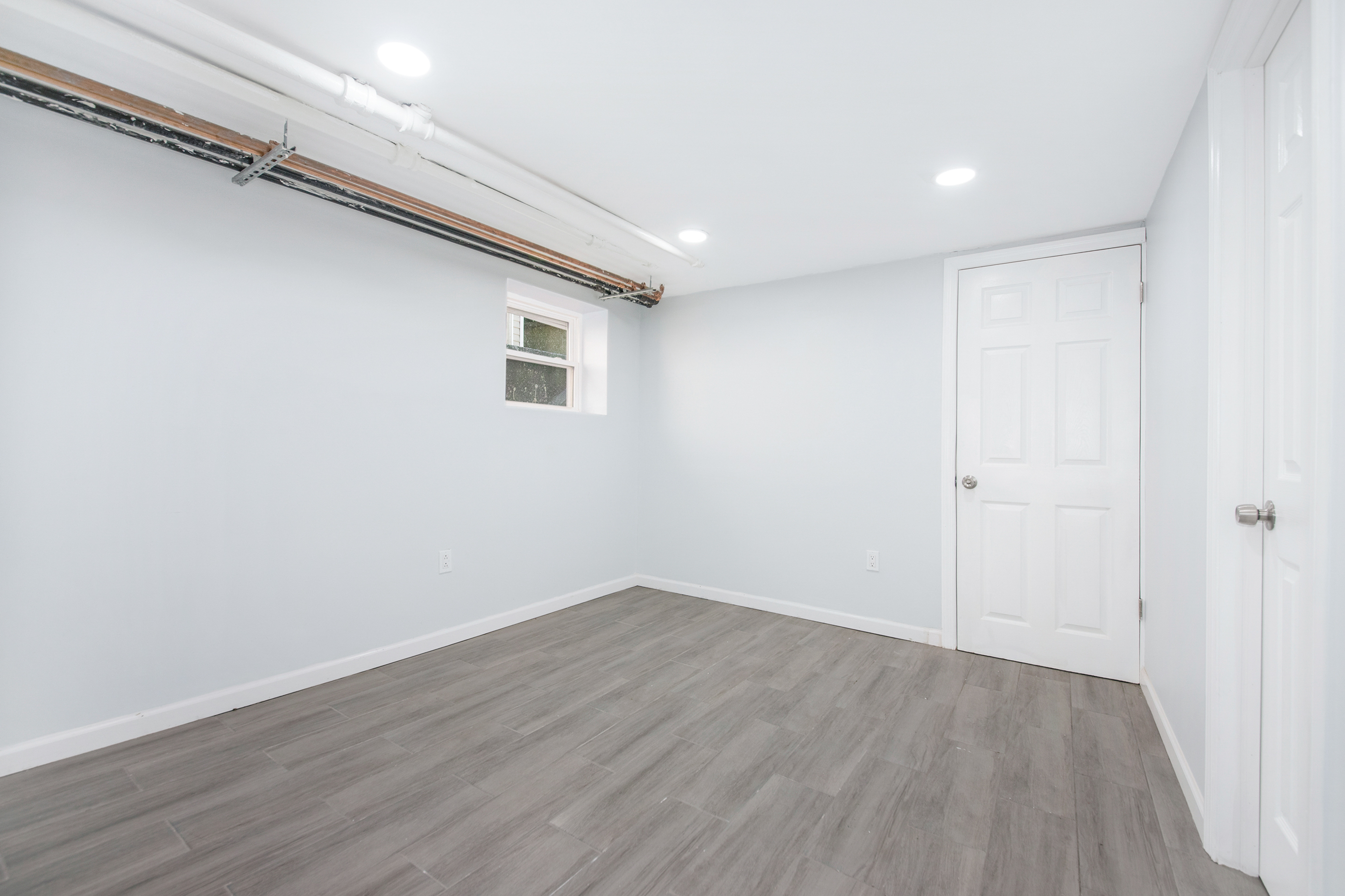 Staten Island, New York, 10304, United States, 4 Bedrooms Bedrooms, ,3 BathroomsBathrooms,Residential,For Sale,1767161