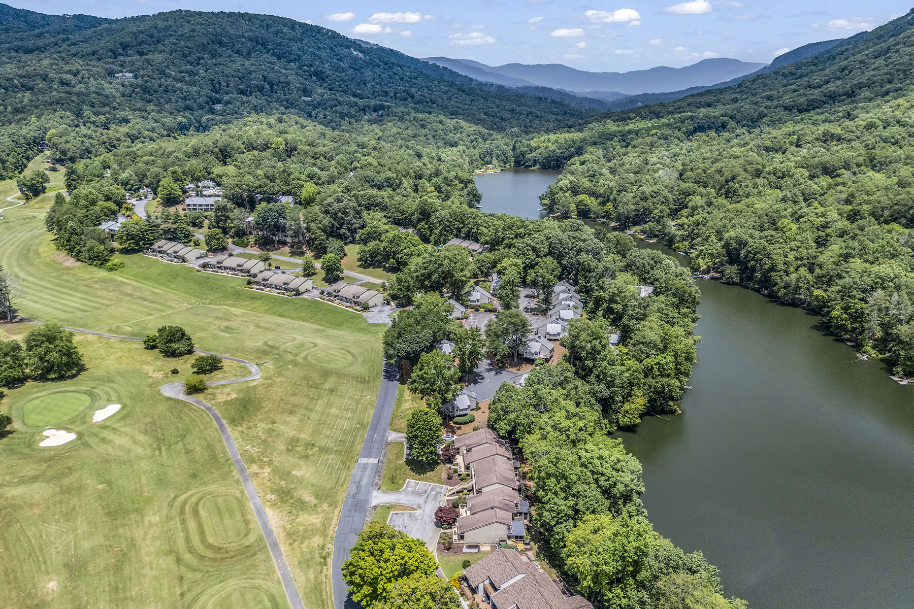  LAKE LURE - 物件實景