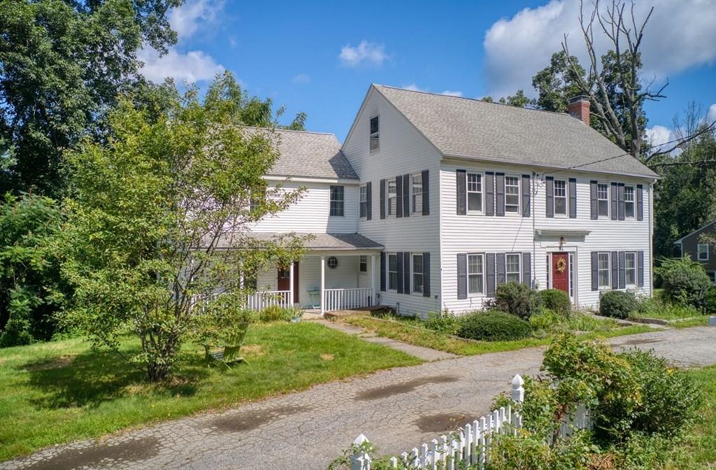 Boylston, Massachusetts, 01505, United States, 5 Bedrooms Bedrooms, ,3 BathroomsBathrooms,Residential,For Sale,1887512