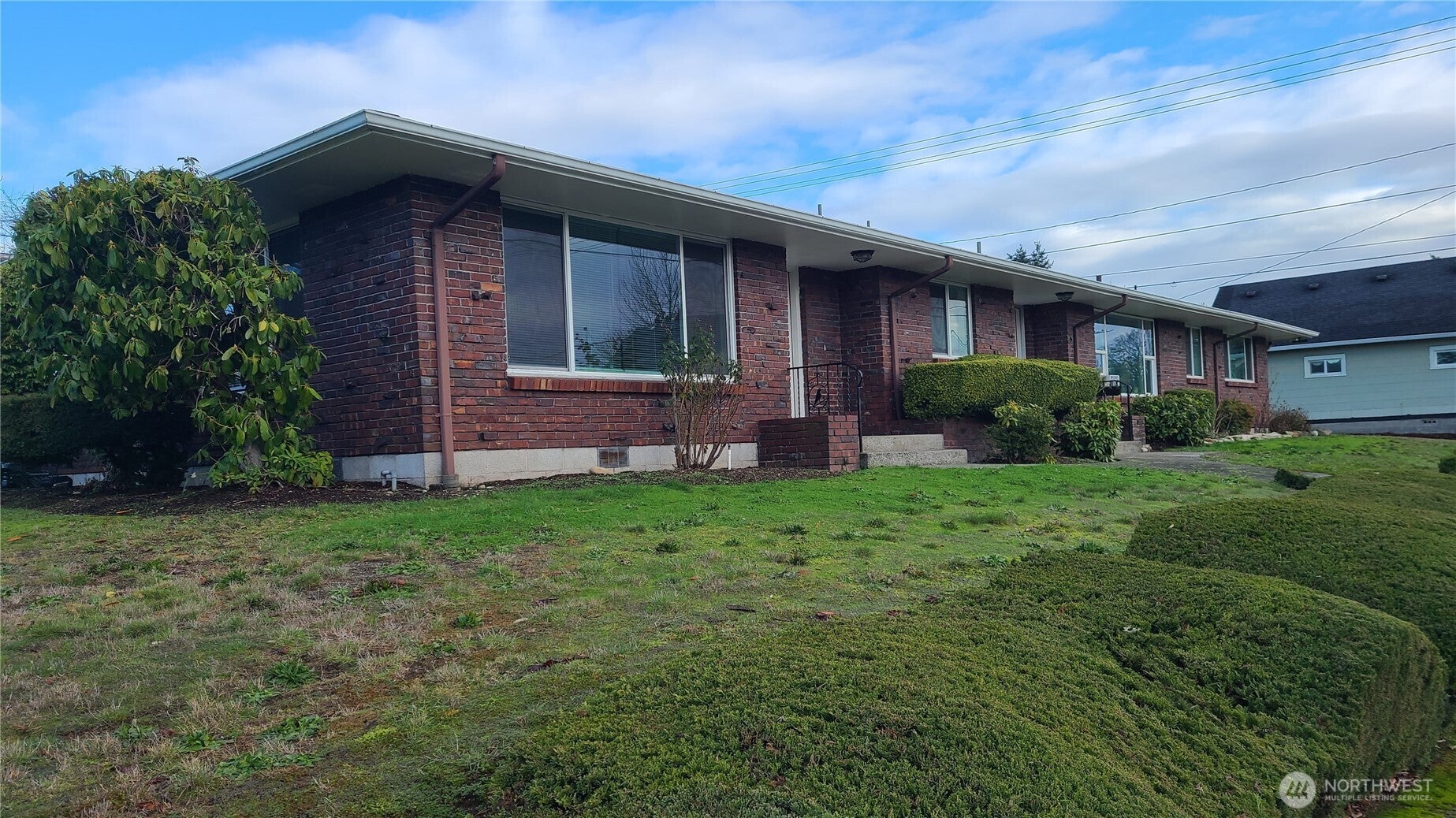 Tacoma, Washington, 98409, United States, ,Residential,For Sale,2008818