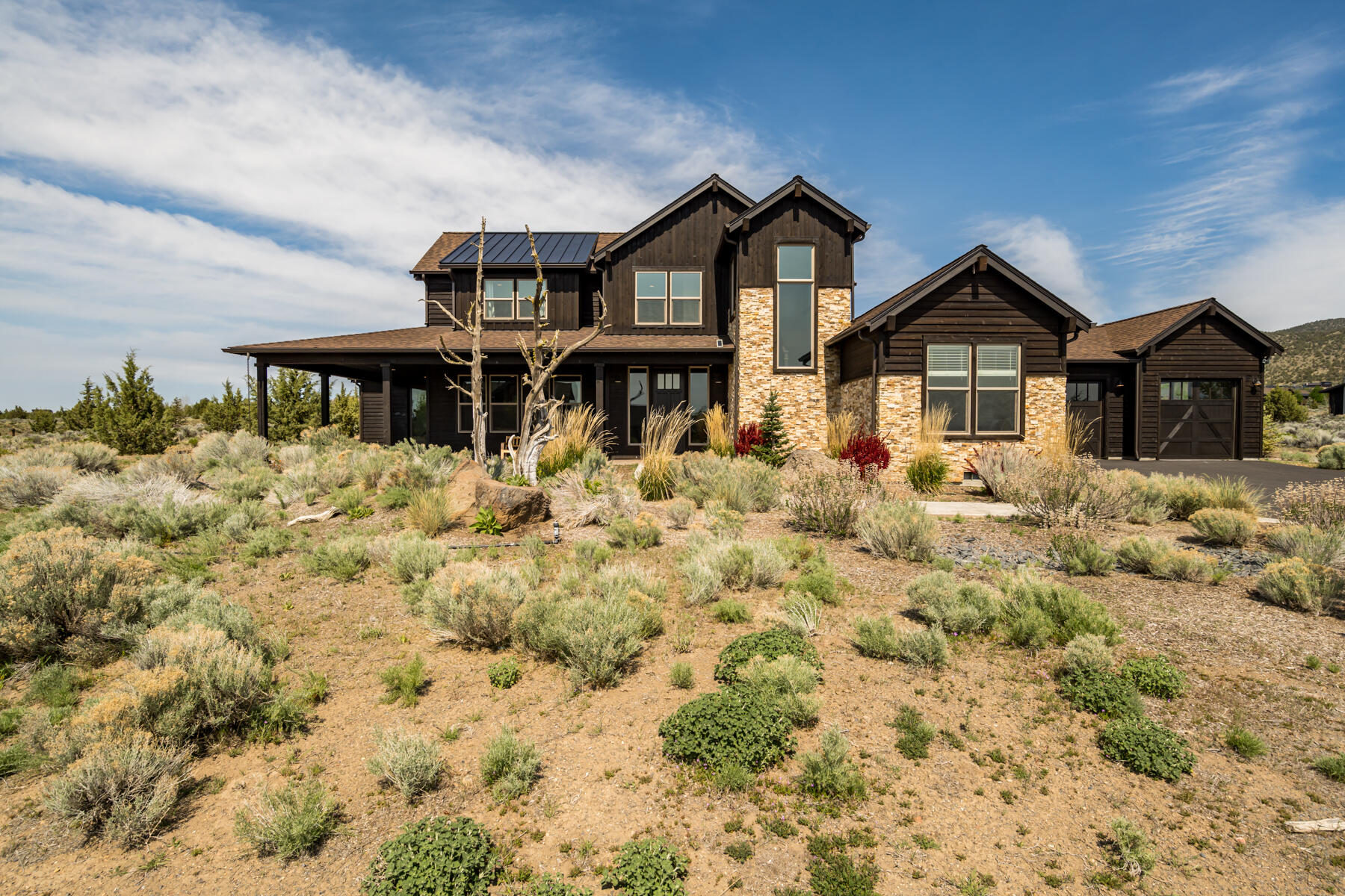 Powell Butte, Oregon, 97753, United States, 4 Bedrooms Bedrooms, ,3 BathroomsBathrooms,Residential,For Sale,1827363