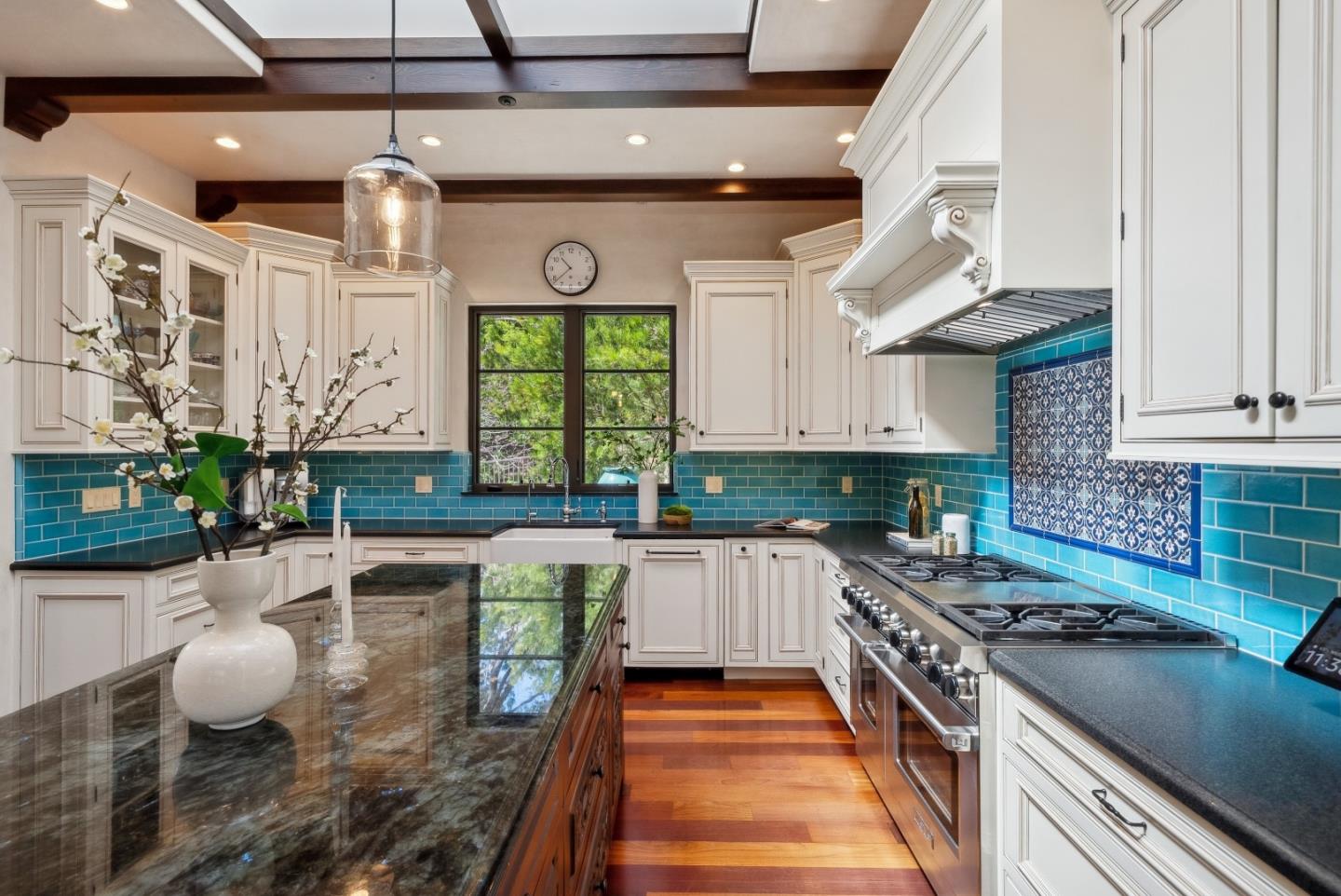 Hillsborough, California, 94010, United States, 4 Bedrooms Bedrooms, ,4 BathroomsBathrooms,Residential,For Sale,1767214