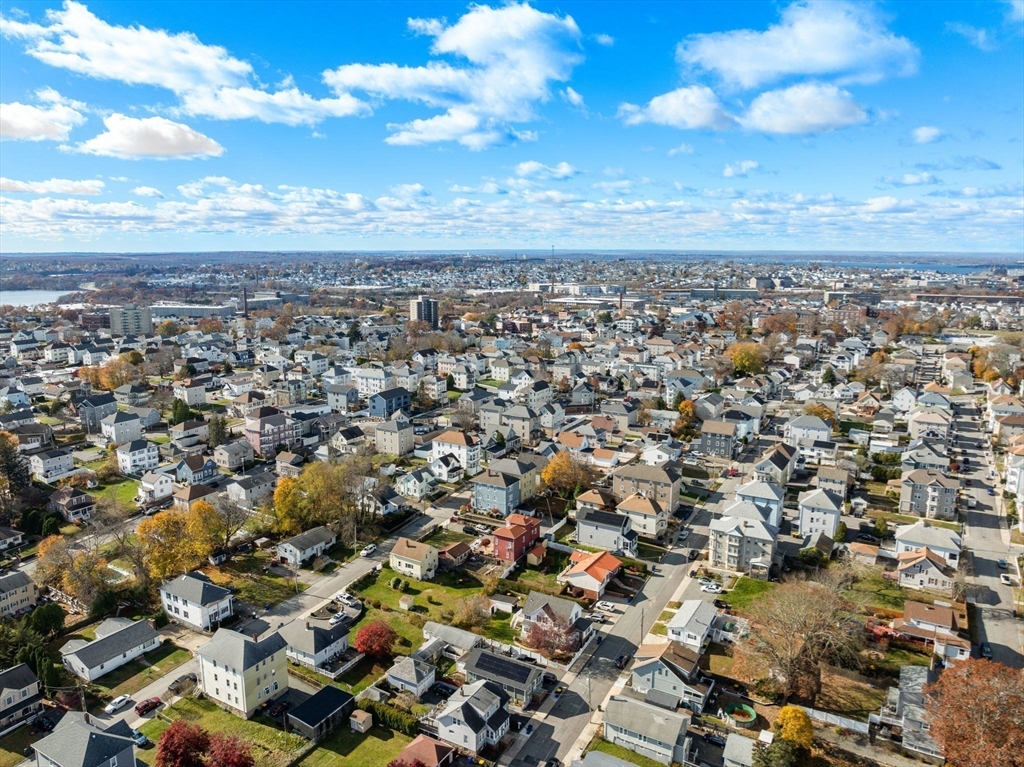 Fall River, Massachusetts, 02720, United States, 6 Bedrooms Bedrooms, ,2 BathroomsBathrooms,Residential,For Sale,1994928