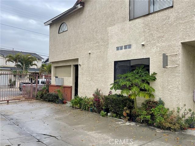 Bellflower, California, 90706, United States, 2 Bedrooms Bedrooms, ,2 BathroomsBathrooms,Residential,For Sale,2005952