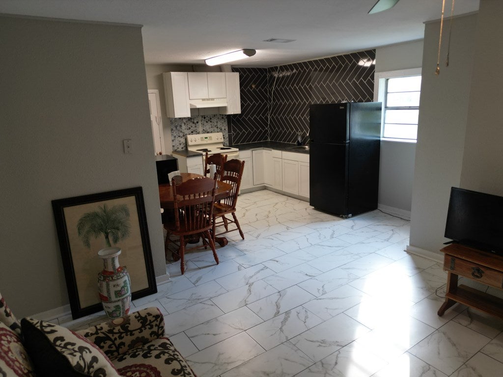 Ty Ty, Georgia, 31795, United States, 7 Bedrooms Bedrooms, ,Residential,For Sale,1979894