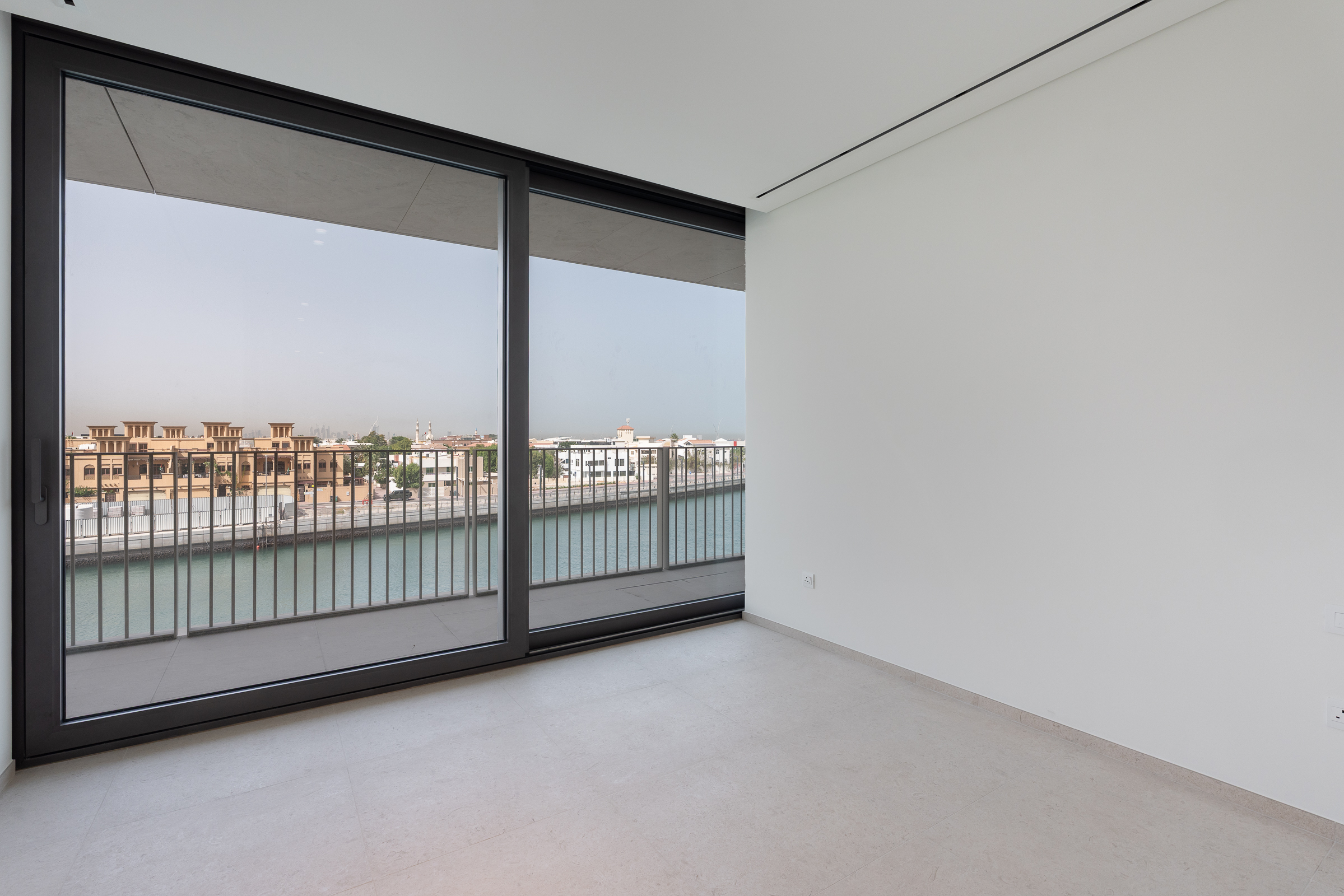  Sleek Jumeirah Apartment in Boutique Development - 物件實景