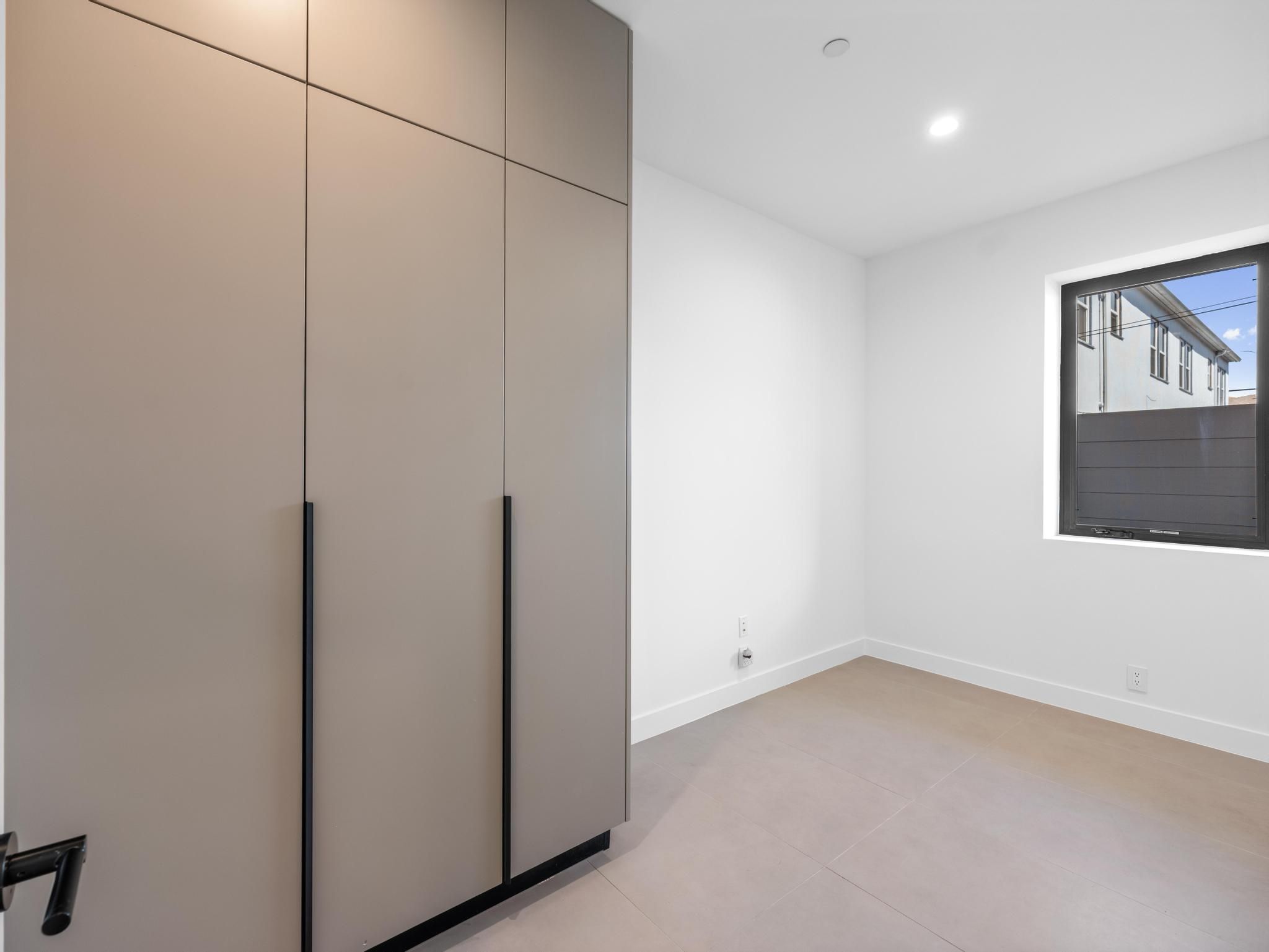  5623 Murray Lane, Los Angeles, CA 90016 - 物件實景