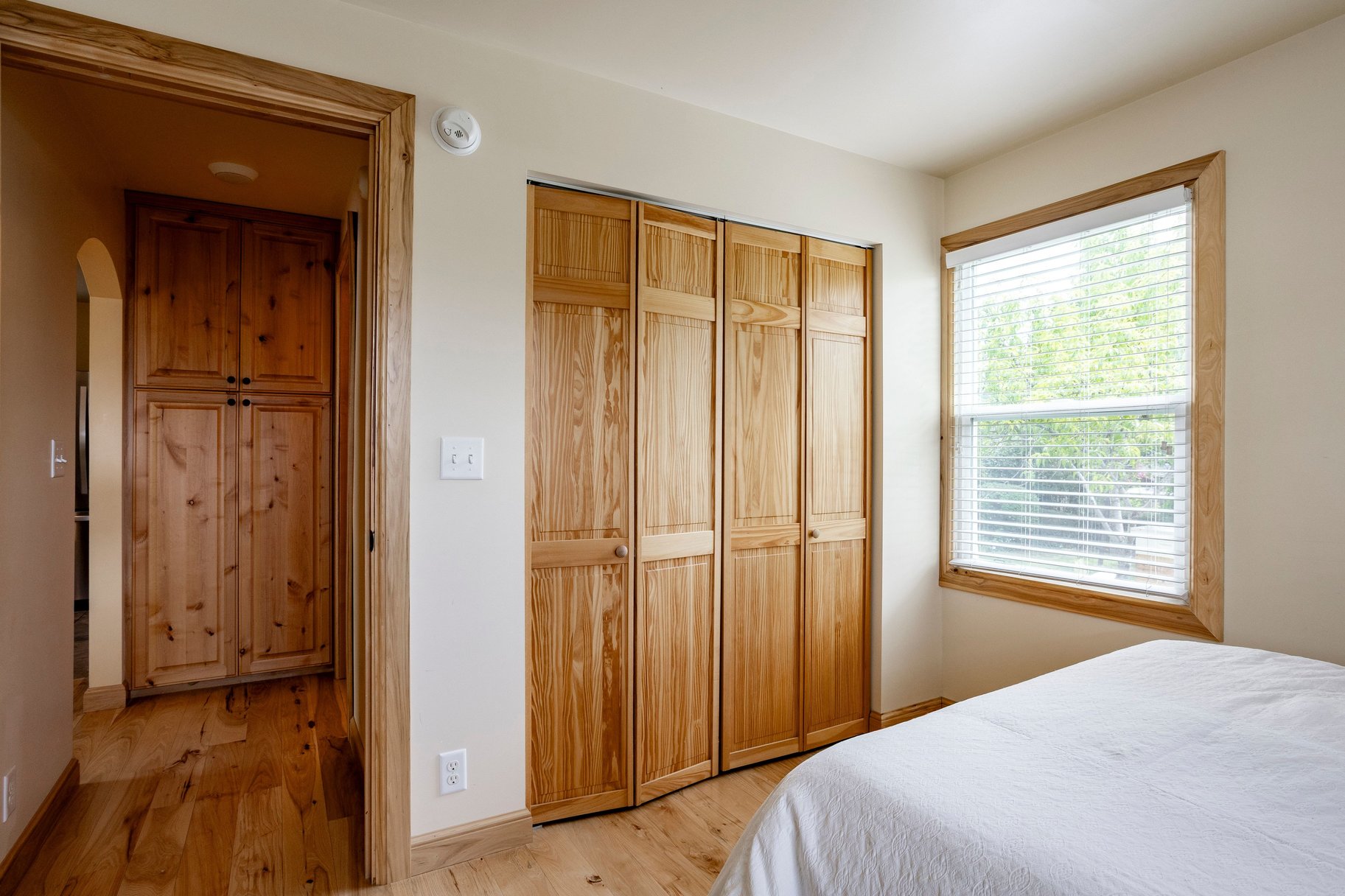  Multifamily Homestead in the Heart of Holladay - 物件實景