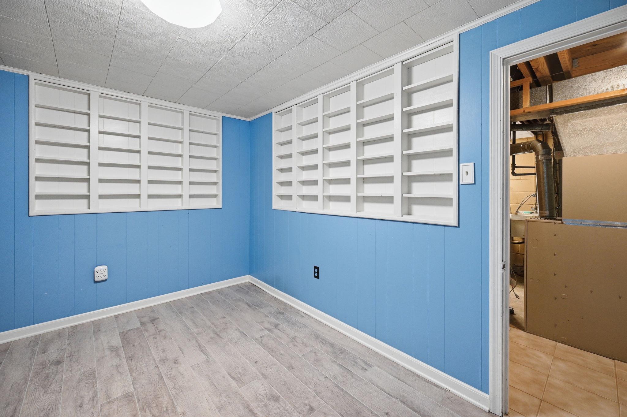 Fairfax, Virginia, 22032, United States, 4 Bedrooms Bedrooms, ,3 BathroomsBathrooms,Residential,For Sale,2048282