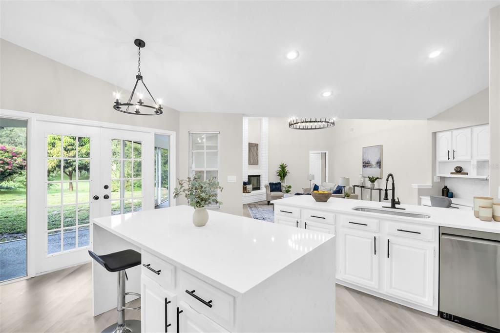 Palm Harbor, Florida, 34683, United States, 4 Bedrooms Bedrooms, ,3 BathroomsBathrooms,Residential,For Sale,1989112