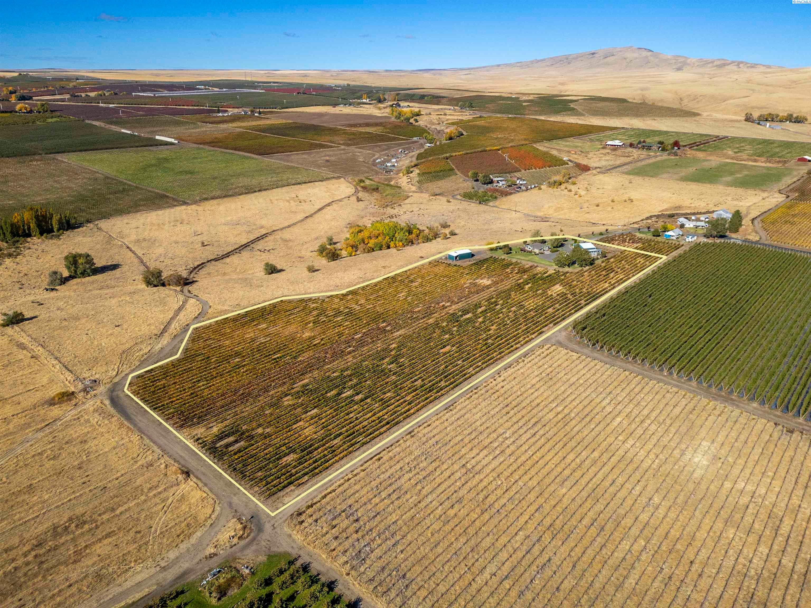 Benton City, Washington, 99320, United States, 3 Bedrooms Bedrooms, ,2 BathroomsBathrooms,Residential,For Sale,1992566