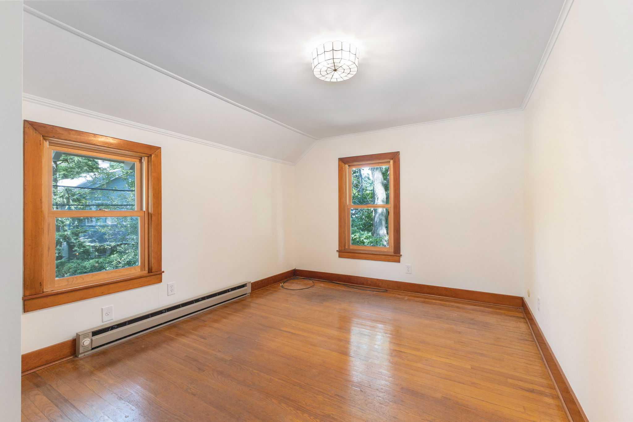  6 Pinewood Avenue, Saratoga Springs, NY, 12866 - 物件實景