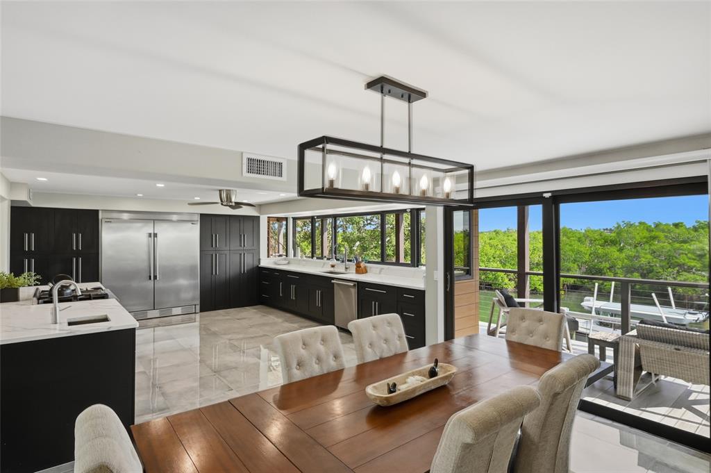 Sarasota, Florida, 34242, United States, 4 Bedrooms Bedrooms, ,5 BathroomsBathrooms,Residential,For Sale,1999117