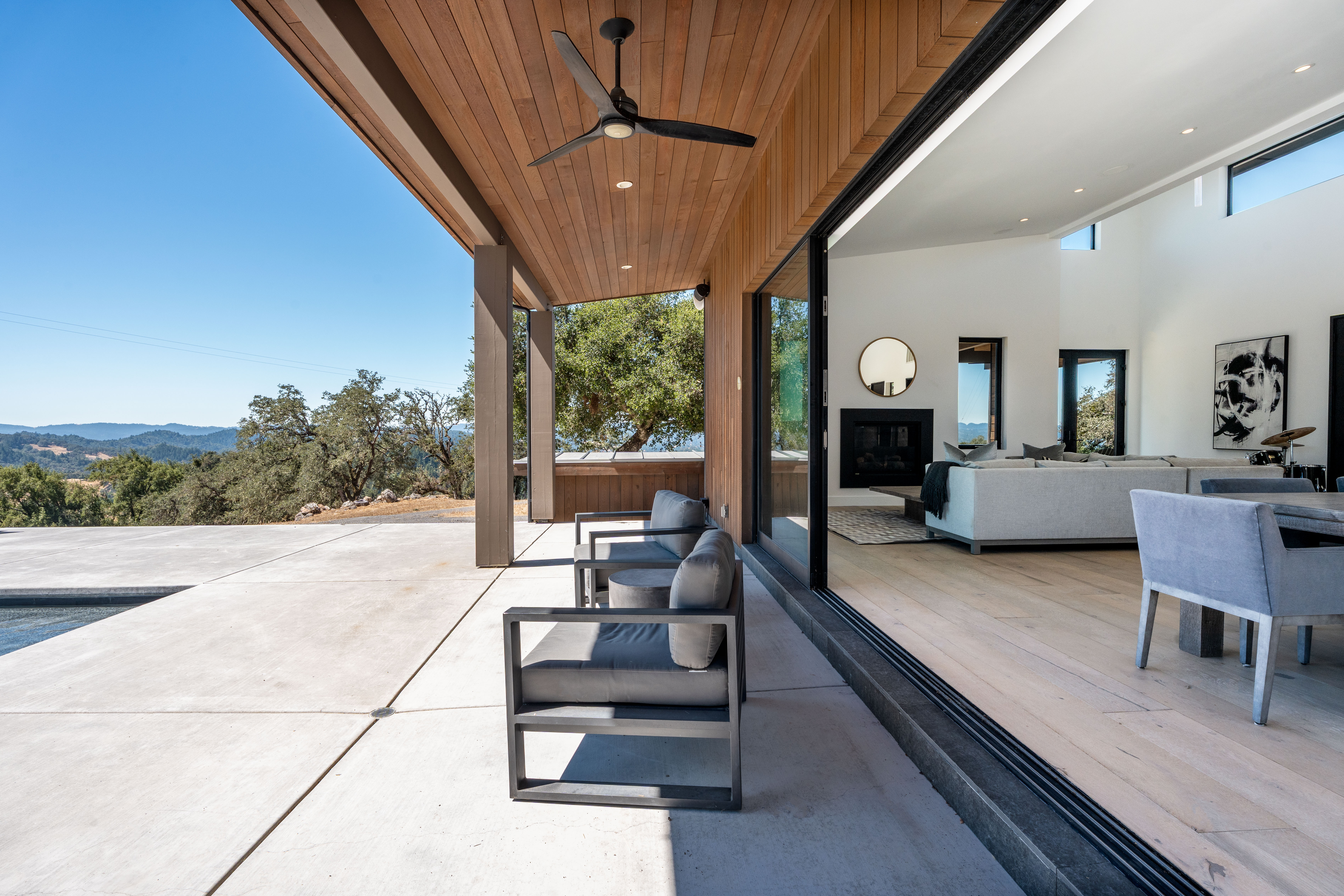  18115 Highlands Ridge Road, Yorkville, CA 95494 - 物件實景