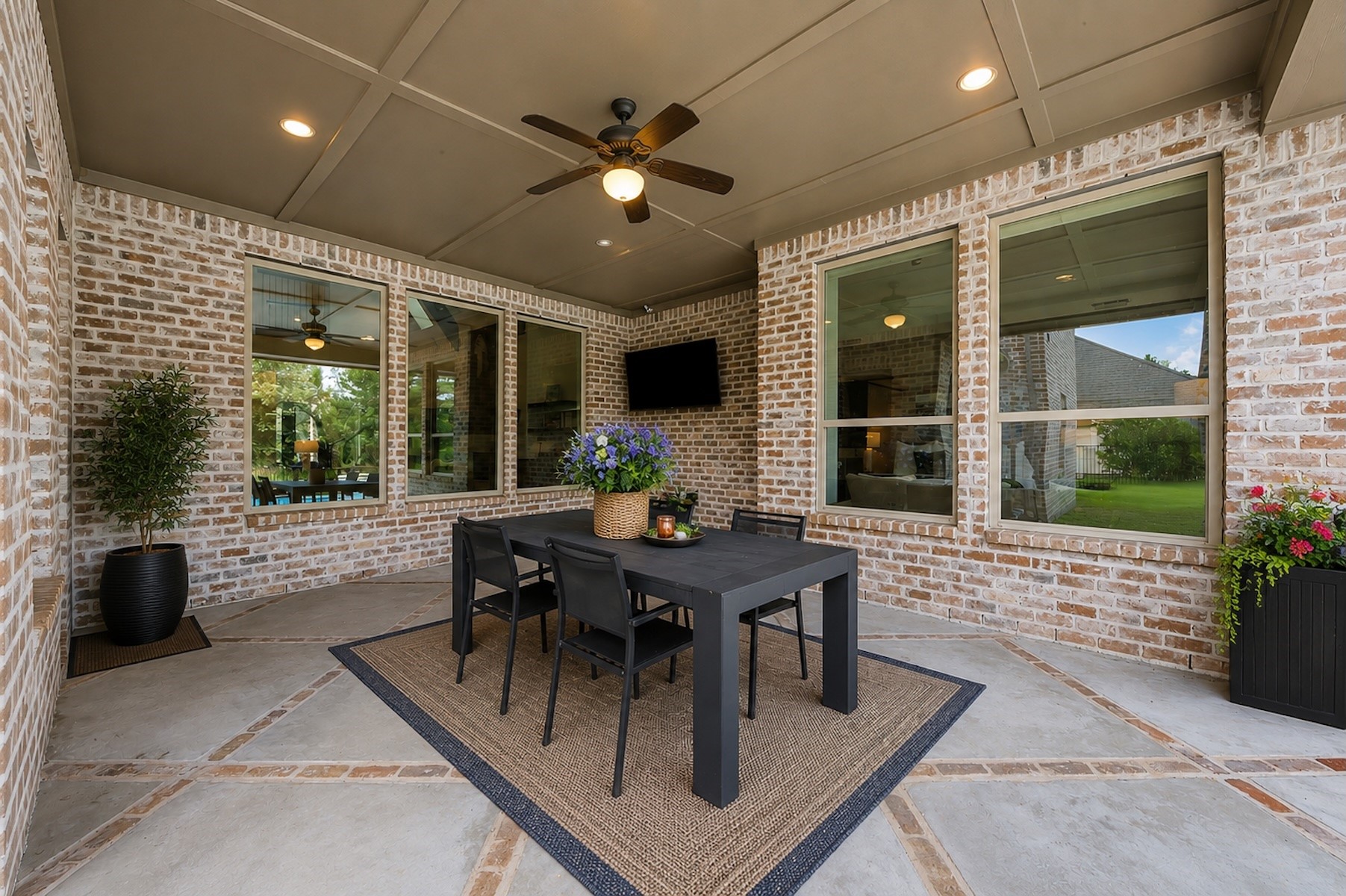  5407 Fleming Rock Lane - 物件實景