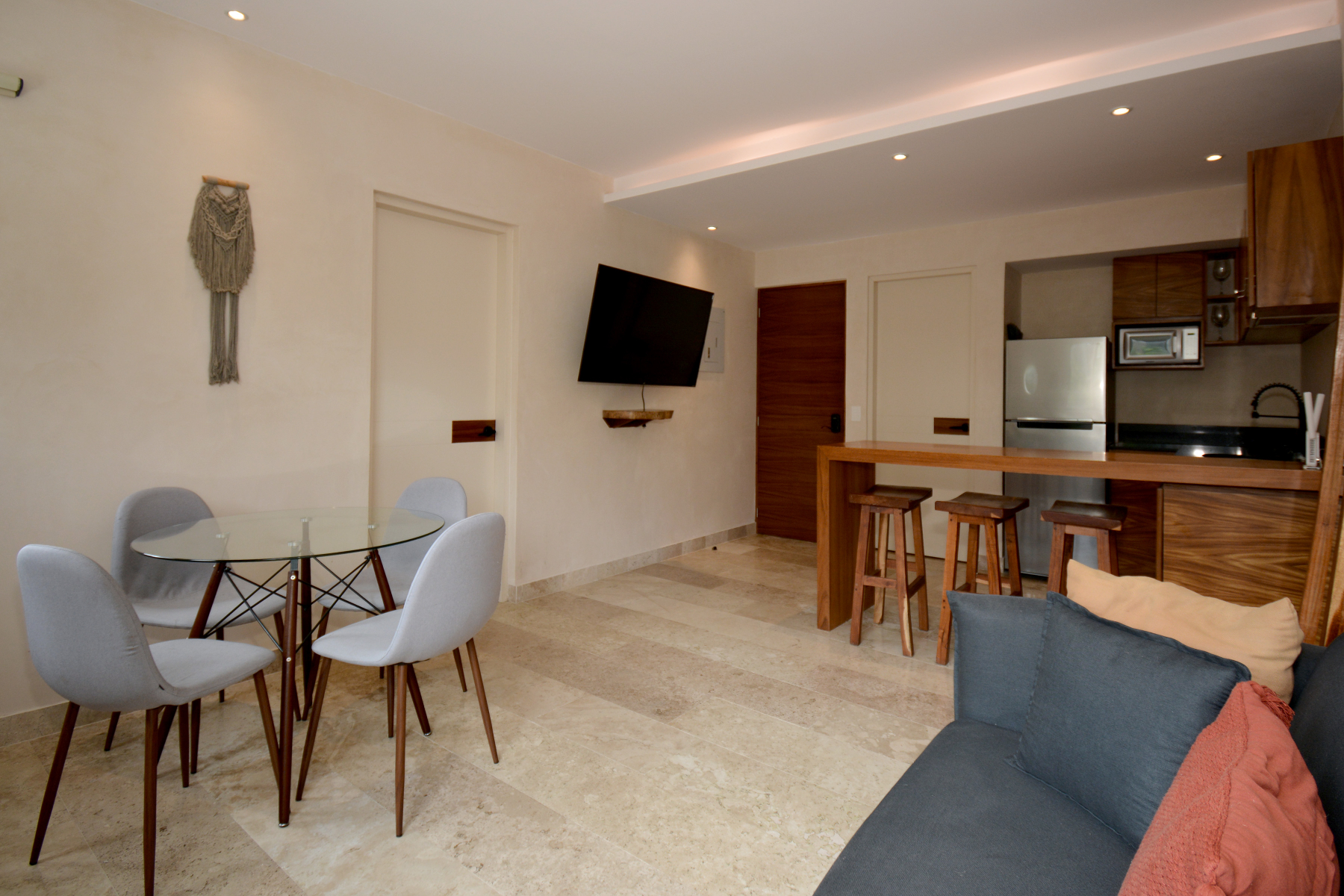  MODERN APARTMENT WITH PRIVATE POOL AND EXCLUSIVE DESIGN - 物件實景