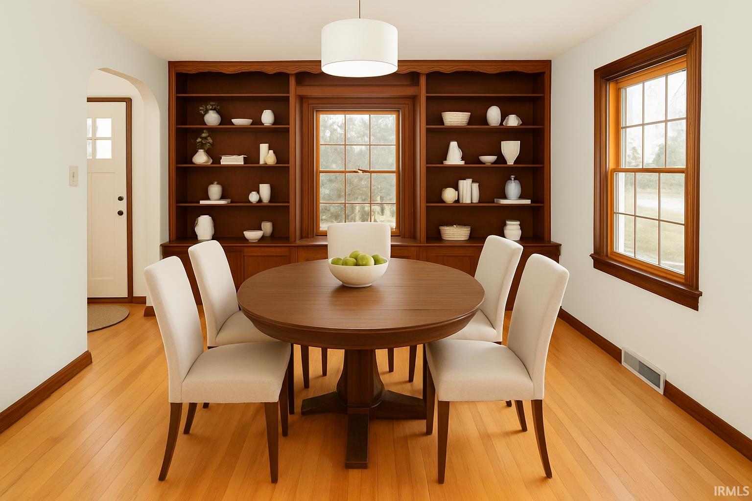 Bloomington, Indiana, 47401, United States, 3 Bedrooms Bedrooms, ,2 BathroomsBathrooms,Residential,For Sale,1982502