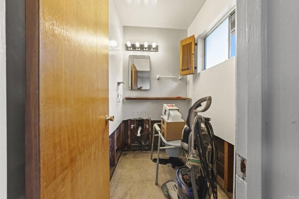 Santee, California, 92071, United States, 3 Bedrooms Bedrooms, ,3 BathroomsBathrooms,Residential,For Sale,1990944