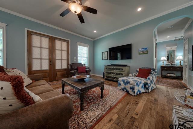 Lindale, Texas, 75771, United States, 3 Bedrooms Bedrooms, ,2 BathroomsBathrooms,Residential,For Sale,1977998