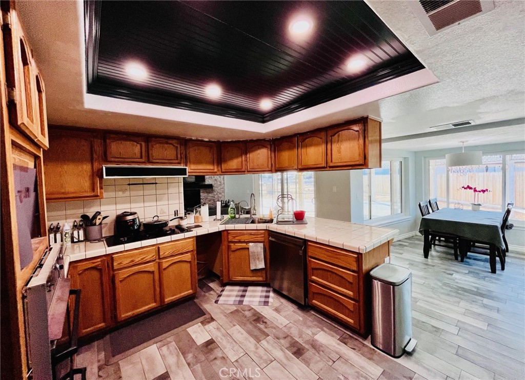 Apple Valley, California, 92308, United States, 4 Bedrooms Bedrooms, ,3 BathroomsBathrooms,Residential,For Sale,2001641