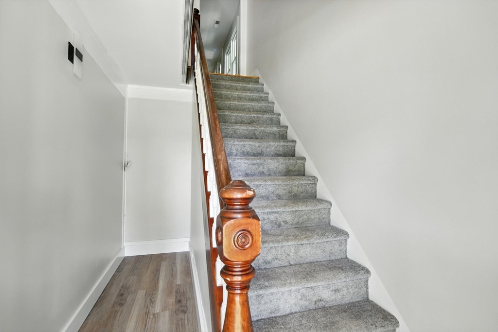 Agawam, Massachusetts, 01001, United States, 8 Bedrooms Bedrooms, ,3 BathroomsBathrooms,Residential,For Sale,1918725