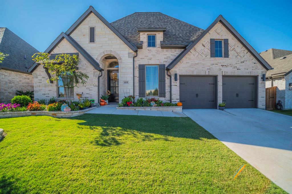 Midlothian, Texas, 76065, United States, 4 Bedrooms Bedrooms, ,4 BathroomsBathrooms,Residential,For Sale,2005390
