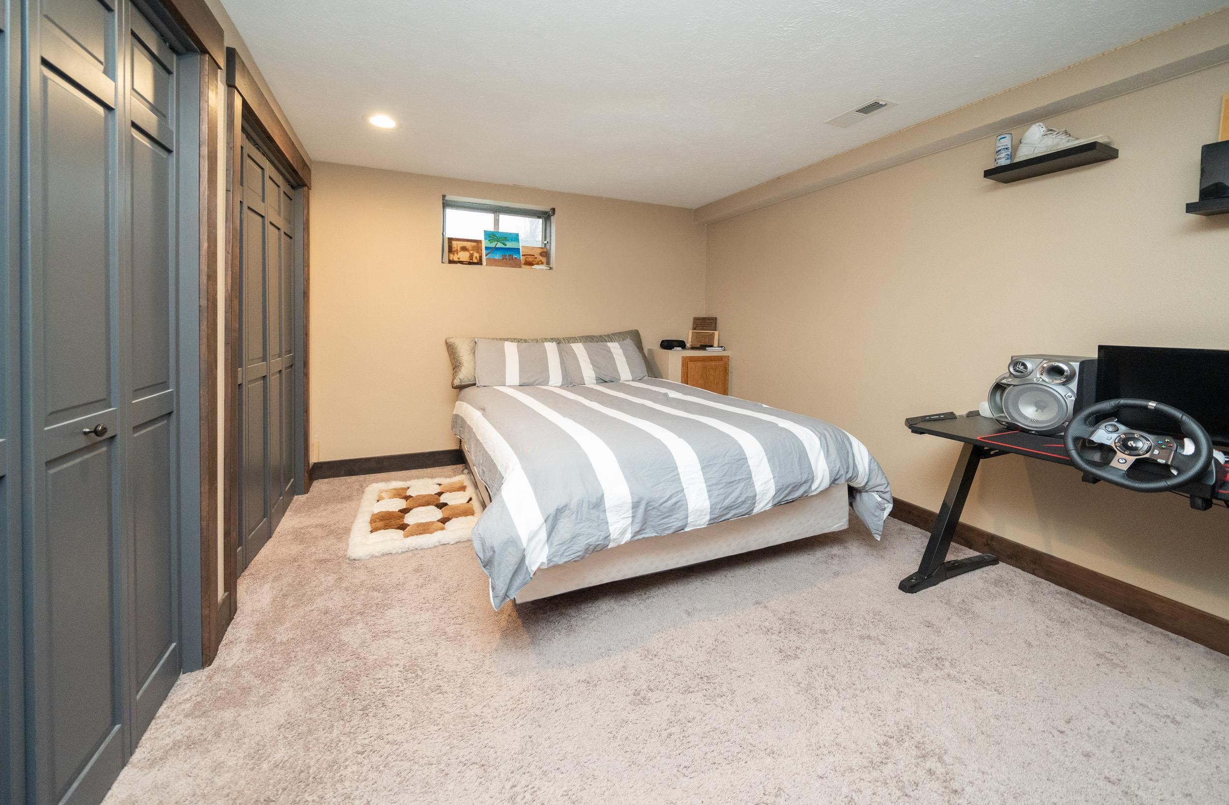 Colbert, Washington, 99005, United States, 5 Bedrooms Bedrooms, ,4 BathroomsBathrooms,Residential,For Sale,1974810