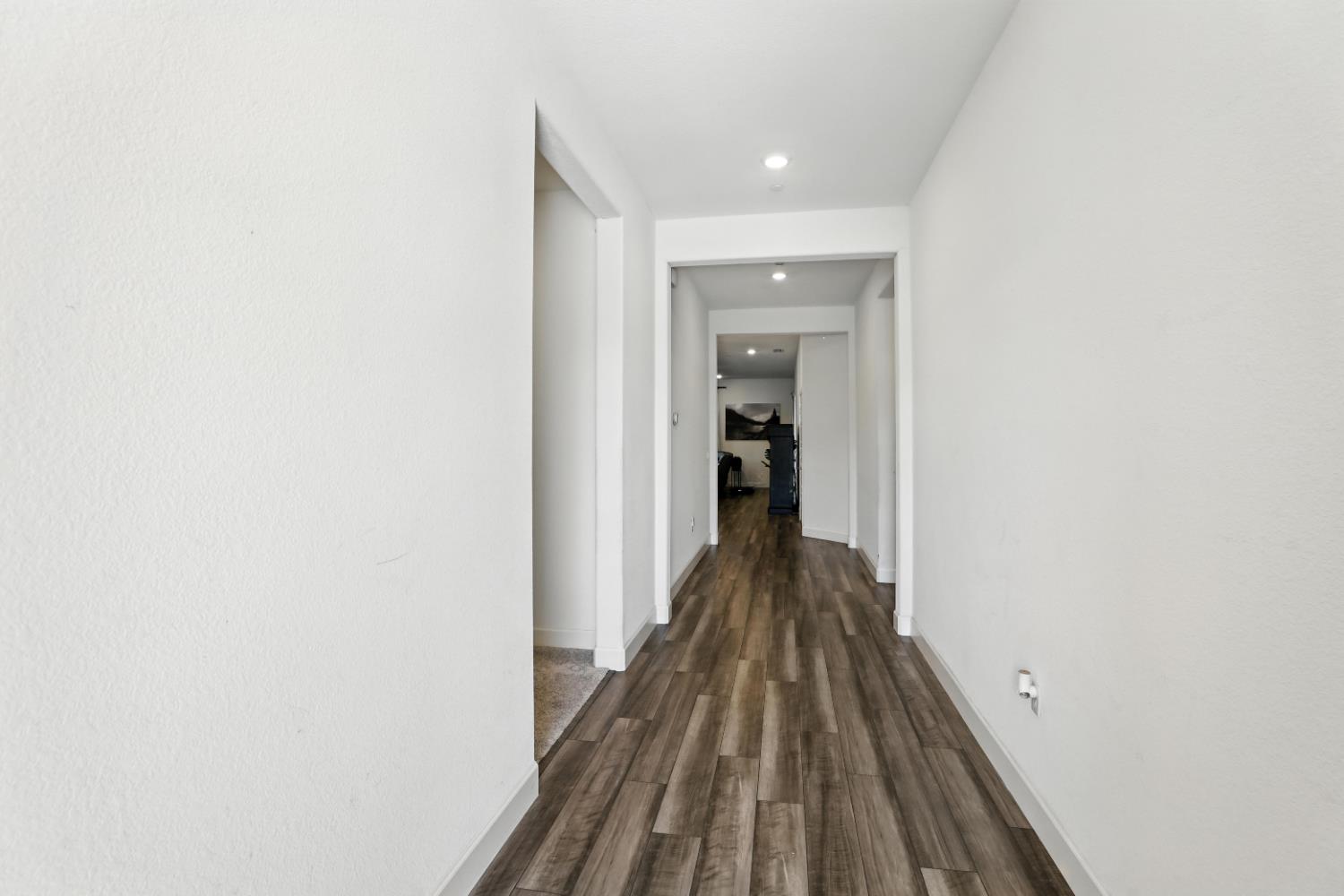 Sacramento, California, 95835, United States, 4 Bedrooms Bedrooms, ,3 BathroomsBathrooms,Residential,For Sale,1890575