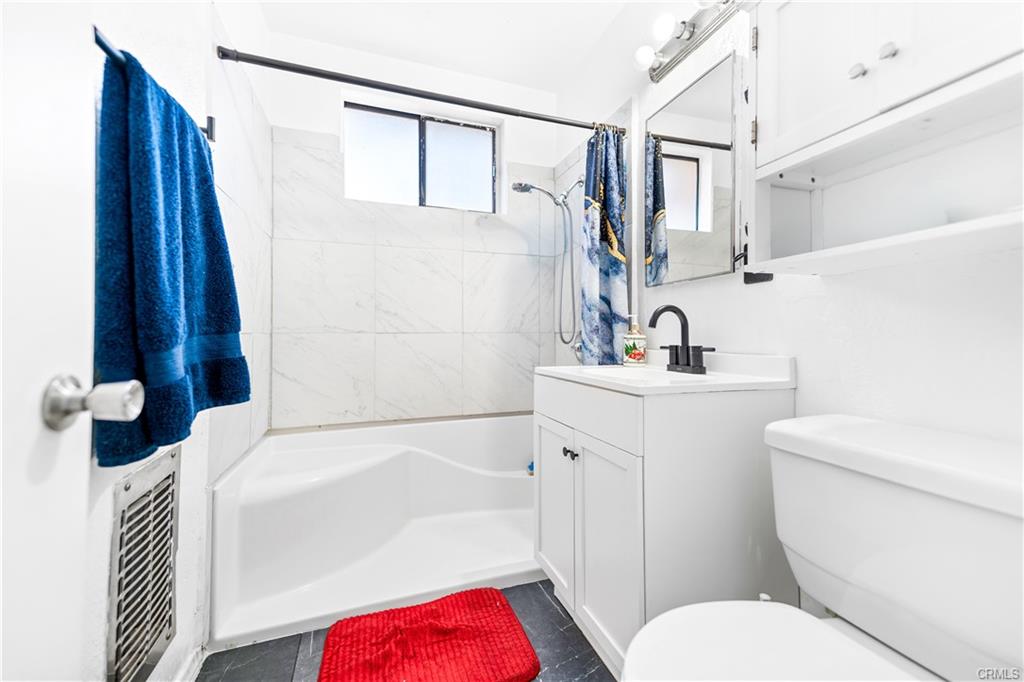 Rialto, California, 92376, United States, 4 Bedrooms Bedrooms, ,2 BathroomsBathrooms,Residential,For Sale,2008589