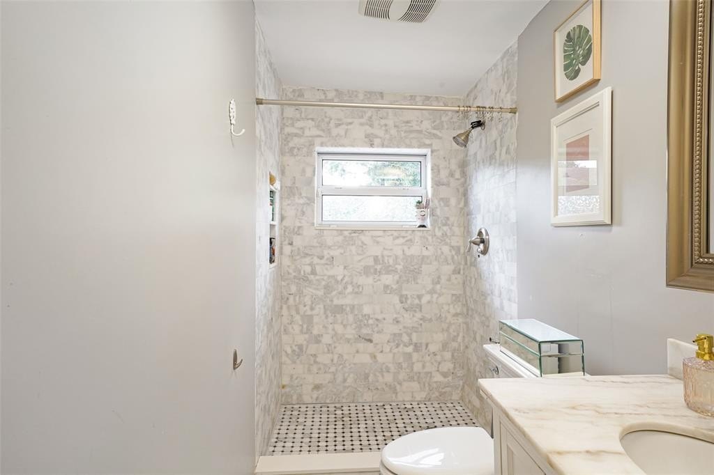 Miami, Florida, 33168, United States, 3 Bedrooms Bedrooms, ,2 BathroomsBathrooms,Residential,For Sale,1998718