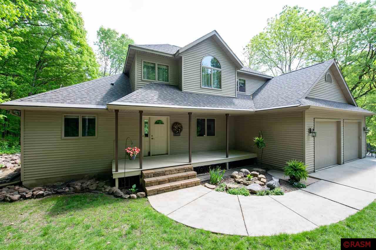Mankato, Minnesota, 56001, United States, 4 Bedrooms Bedrooms, ,3 BathroomsBathrooms,Residential,For Sale,1841508