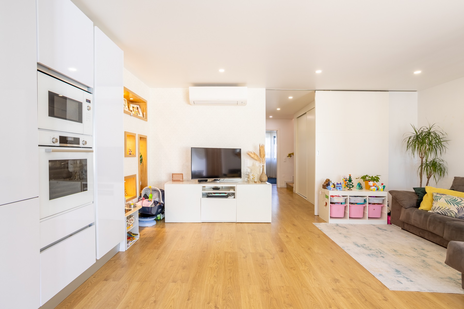  Semi-detached house, 3 bedrooms, for Sale - 物件實景