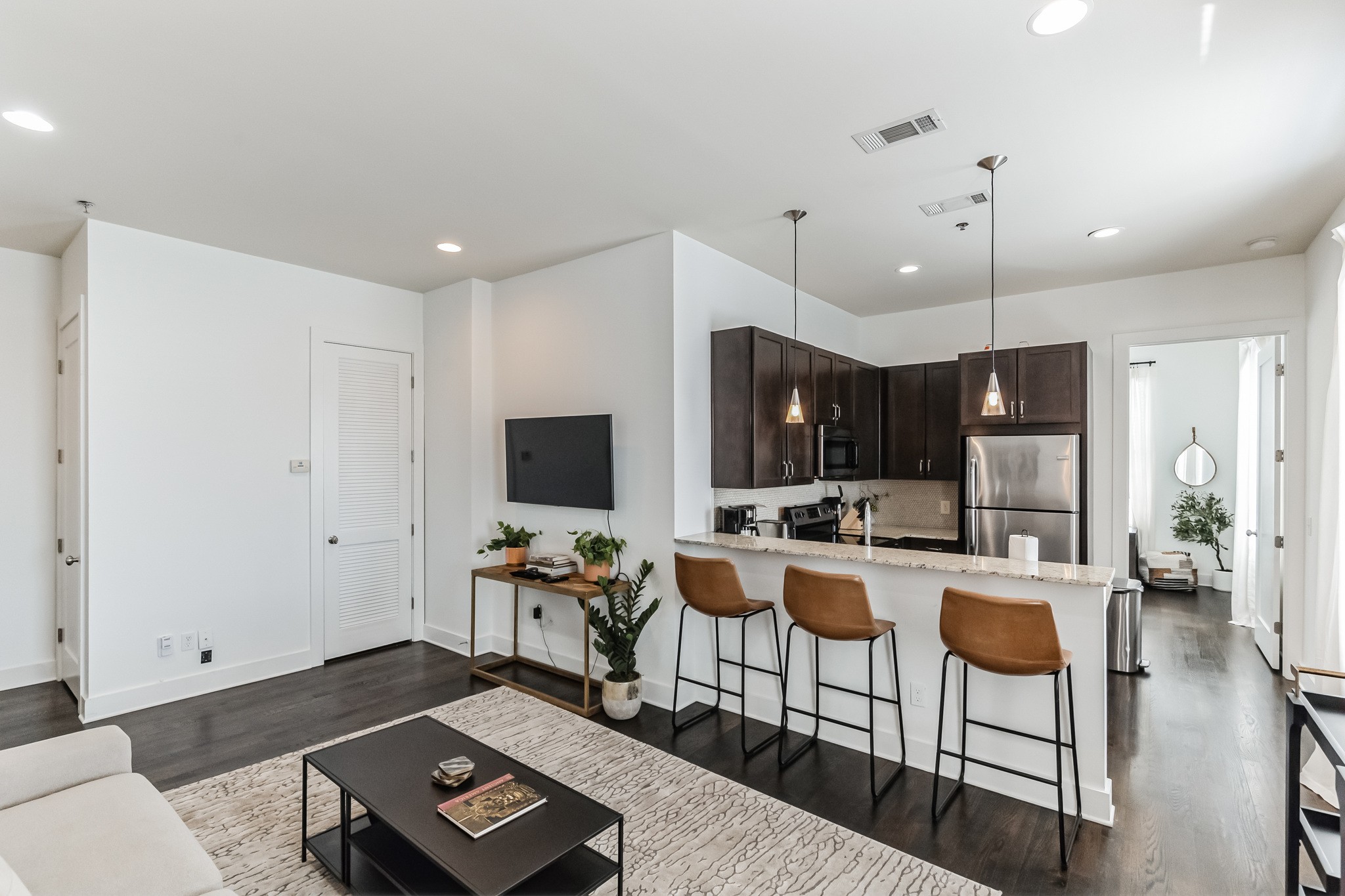  210 30th Ave N #414, Nashville, TN, 37203 - 物件實景