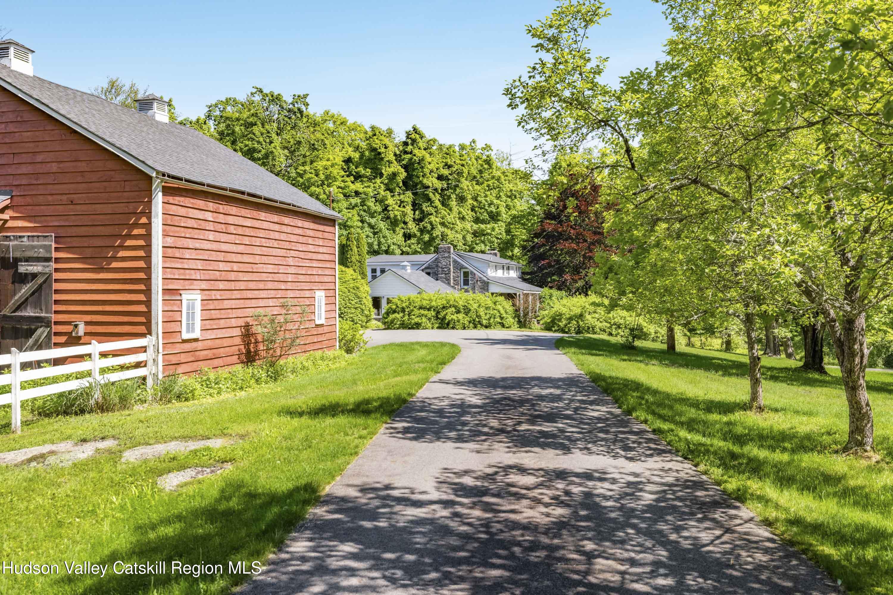 Saugerties, New York, 12477, United States, 2 Bedrooms Bedrooms, ,2 BathroomsBathrooms,Residential,For Sale,1827132
